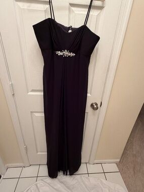 Long Black Strapless Gown